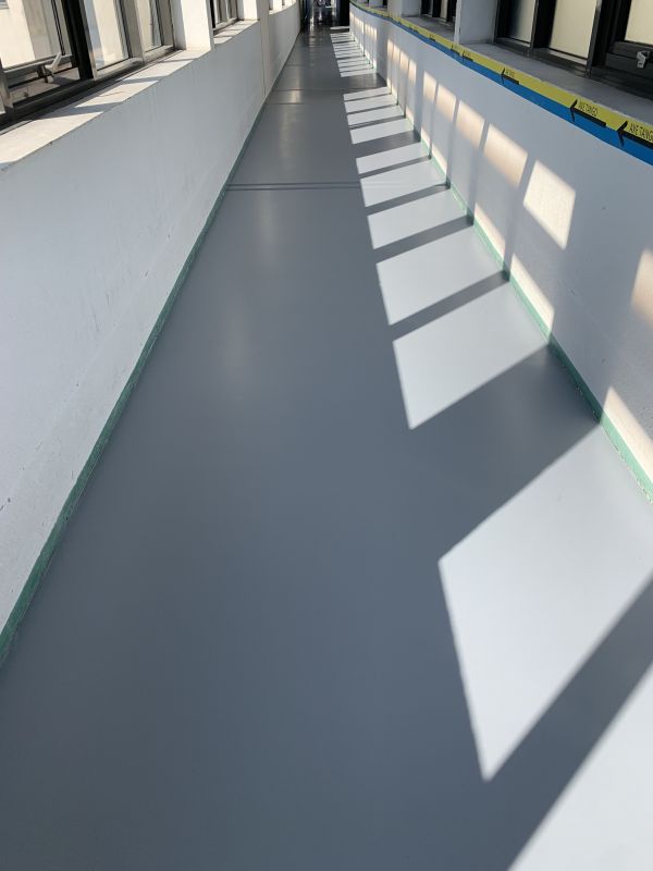 photo du chantier : HCL LYON SUD COURSIVE EN RESINE POLYURETHANE